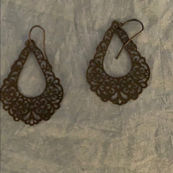 Earring bundle! - Picture 4 of 9